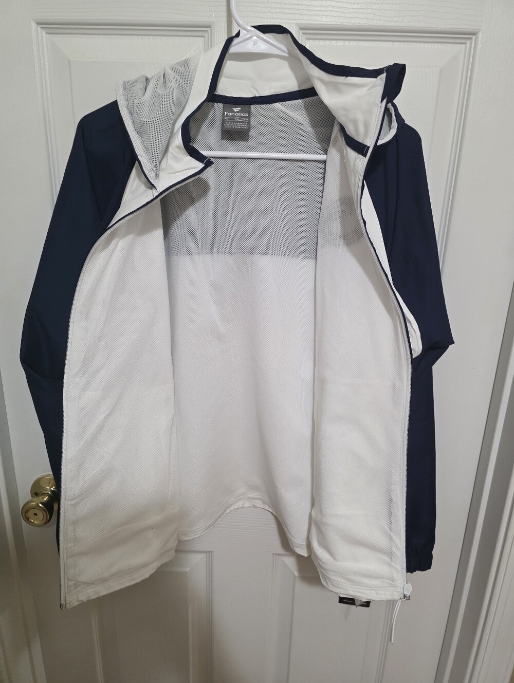 Fanatics Women's White and Navy Penn State Hooded Windbreaker NWTS Xl - Picture 3 of 5